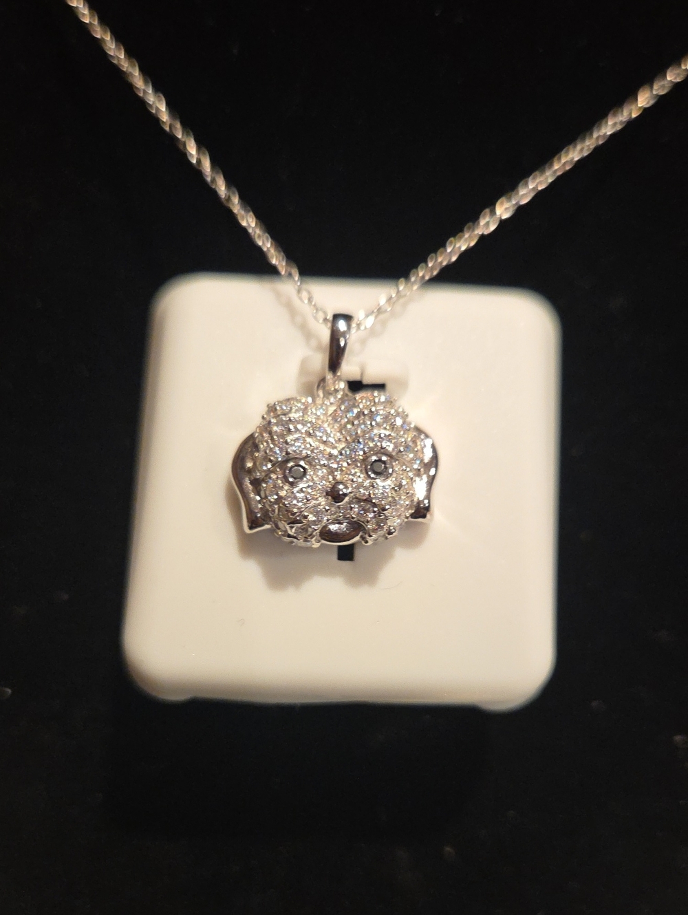 Pavé Dog Head Pendant Necklace in Sterling Silver And Moissanite